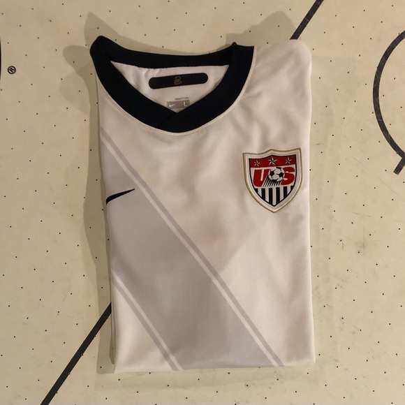 Previously Worn Authentic United States Soccer Jersey - Picture 7 of 7